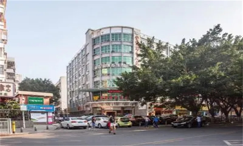 深圳市宝安区堂丰商务大厦：地理位置优越，交通便捷，办公环境一流