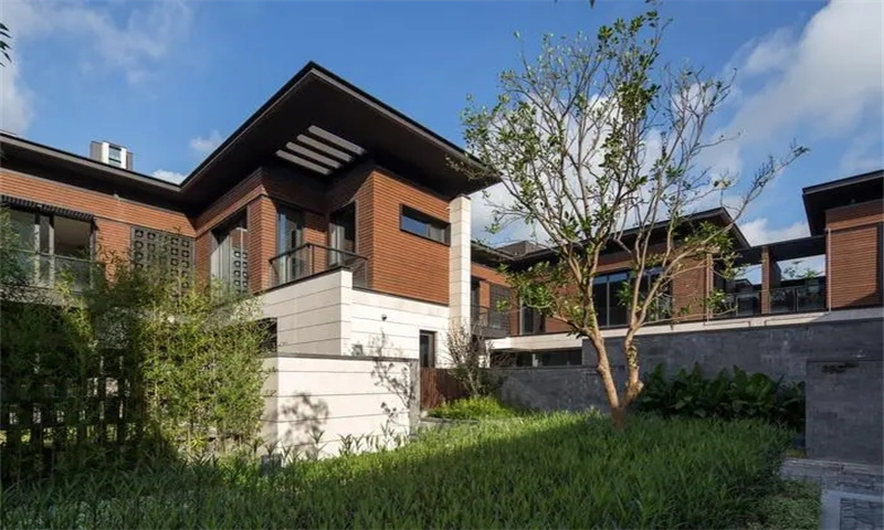 华侨城小独栋写字楼的交通便利程度如何？