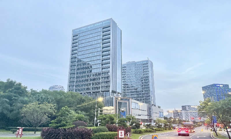 荣超新时代广场